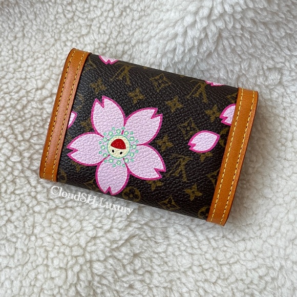 Auth Louis Vuitton Pink Cherry Blossom Classic Monogram Card Holder Wallet - Picture 2 of 14